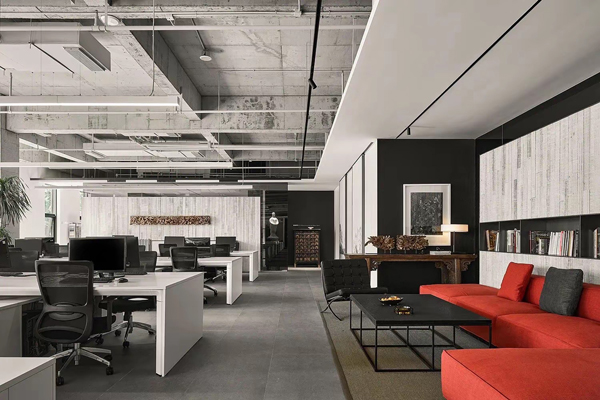 把工作當成樂趣，把樂趣當成工作